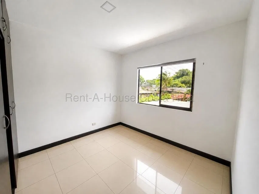 CASA EN VENTA EN BRASIL  DE SANTA ANA - Venta en Santa Ana, photo 10