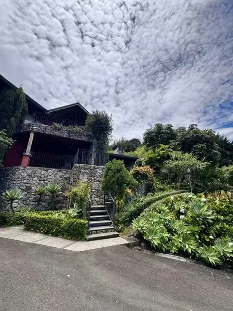 Located in Los Ángeles de San Rafael, one of Heredia’s most desirable residential areas, this remarkable estate offers an exceptional combination of privacy, generous living spaces, ..., photo 7