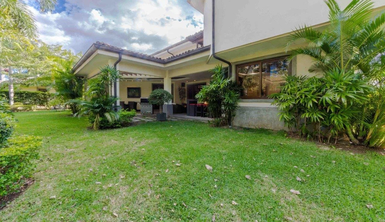 Casa en Venta Cerro Alto Escazú Guachipelin