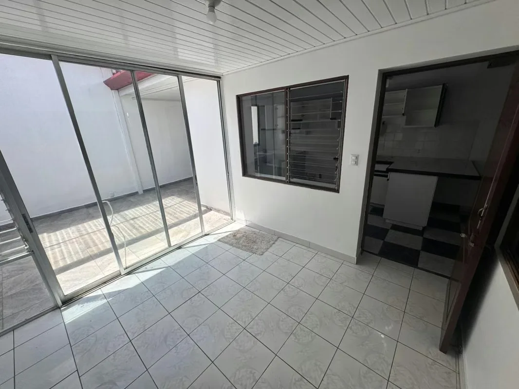 Venta de casa de una planta en el Carmen de Guadalupe, Mata de Plátano, Goicoechea. El lote mide 180 m2, con una construcción de 165 m2 aproximadamente. Tiene cochera con portón ..., photo 15