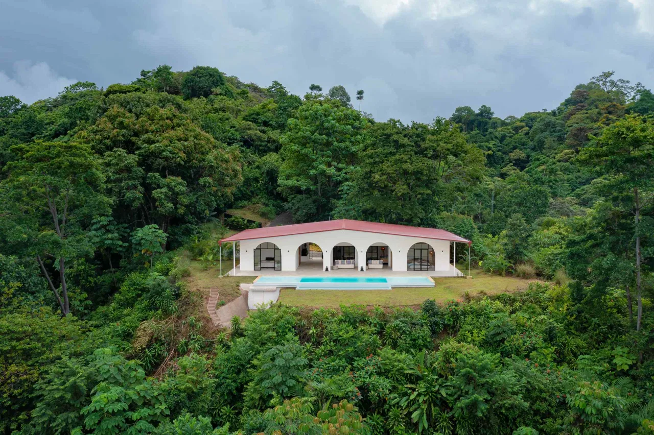 Stunning 2-Bedroom Home with Ocean View, Mountain View & Pool in Ojochal Costa Rica