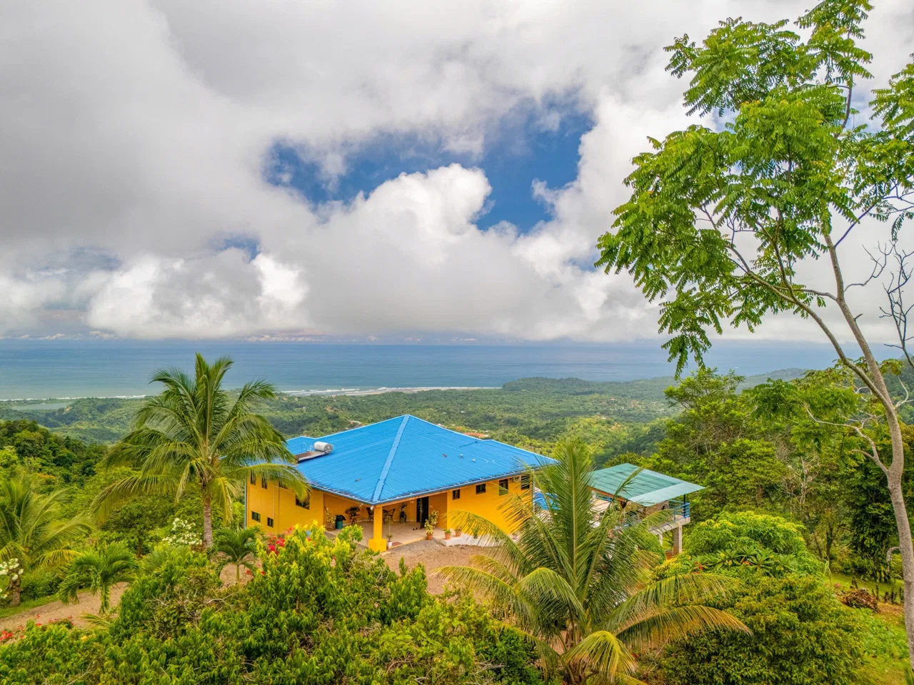 PROPERTY WITH PANORAMIC VIEWS OF THE OCEAN AND MOUNTAINS – 10.30 ACRES, photo 11