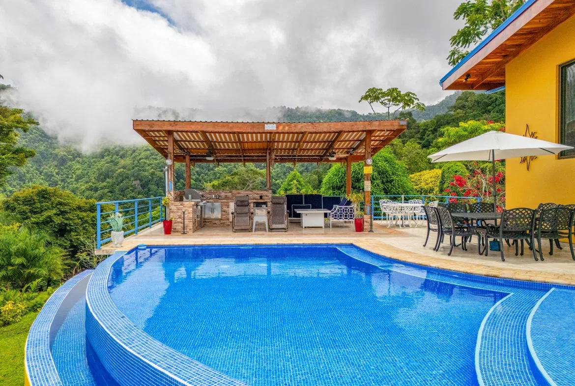 PROPERTY WITH PANORAMIC VIEWS OF THE OCEAN AND MOUNTAINS – 10.30 ACRES, photo 16
