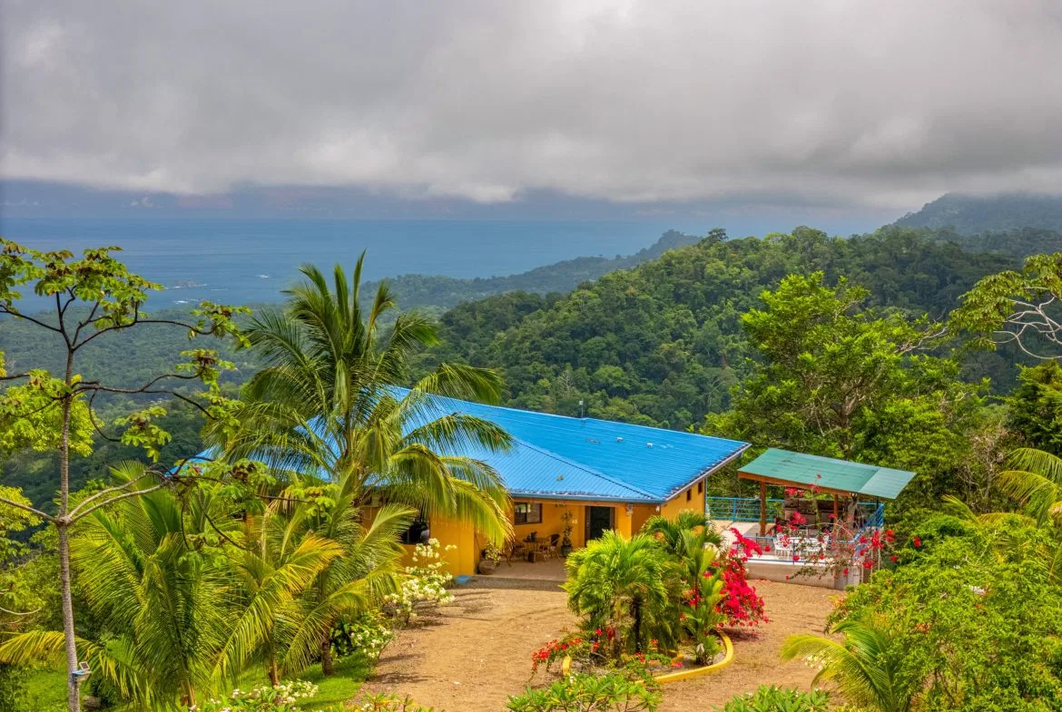 PROPERTY WITH PANORAMIC VIEWS OF THE OCEAN AND MOUNTAINS – 10.30 ACRES, photo 10