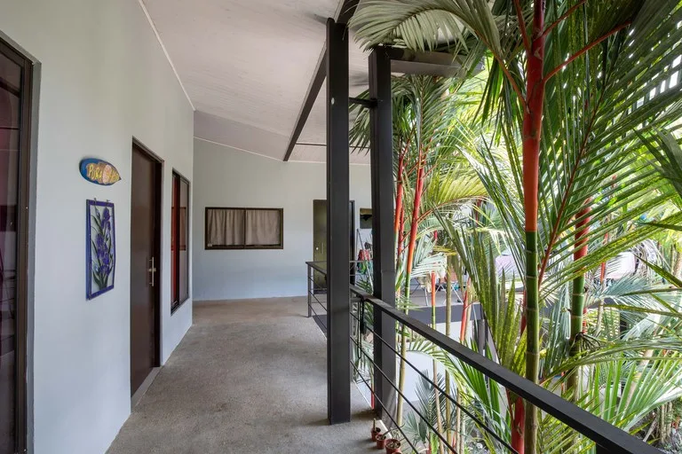 Apartment Hotel with Owners Suite, Fantastic Oportunity for Hostel in Uvita, photo 4