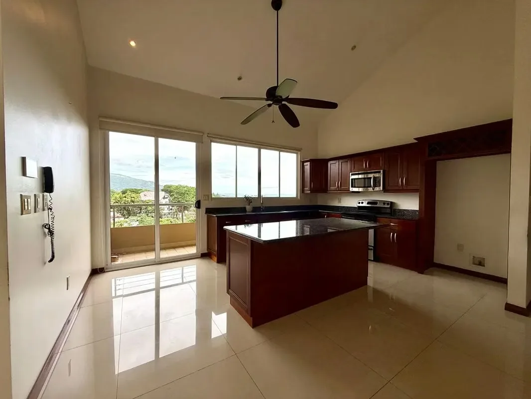 APARTMENT IN VALLE ARRIBA CONDOMINIUM FOR SALE, photo 3