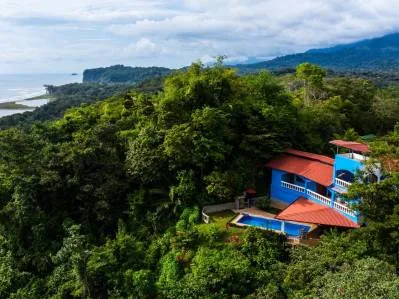Eco-Lodge en Venta en Ojochal – 11 Habitaciones, Vistas al Océano, photo 8