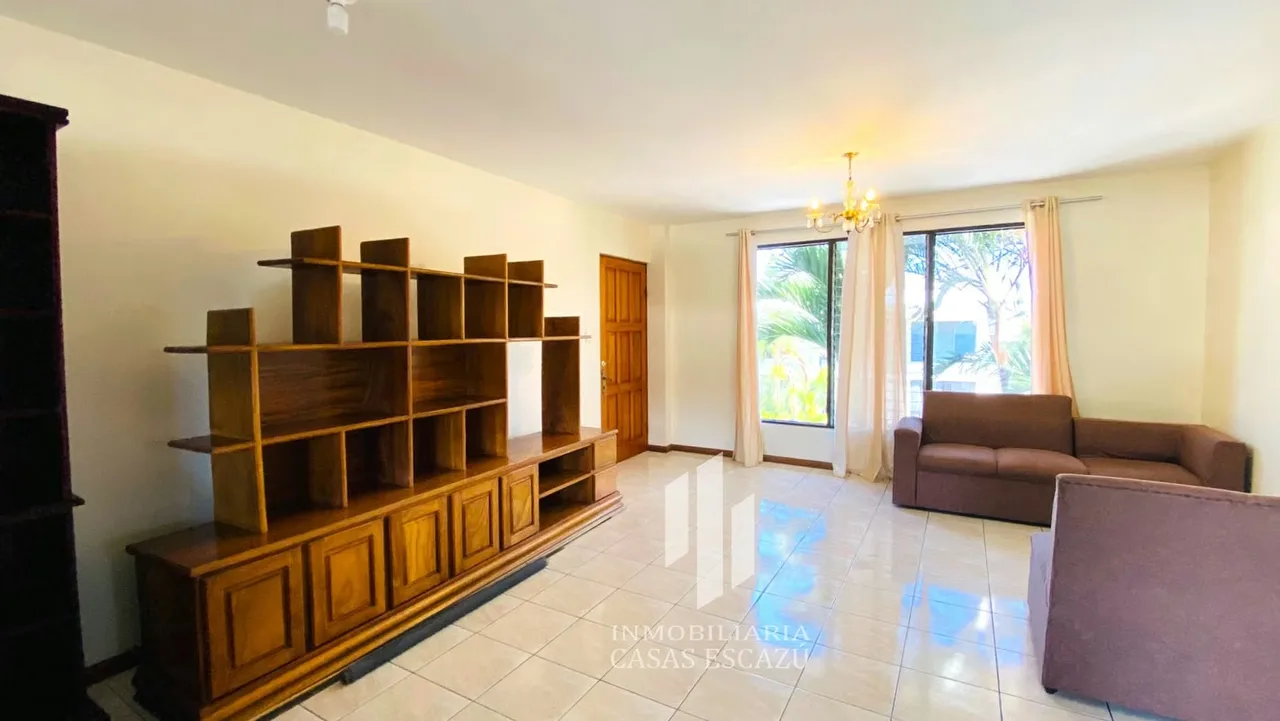 Apartment for rent in San Rafael de Escazú near the Paco Shopping Centre, Semi-Furnished