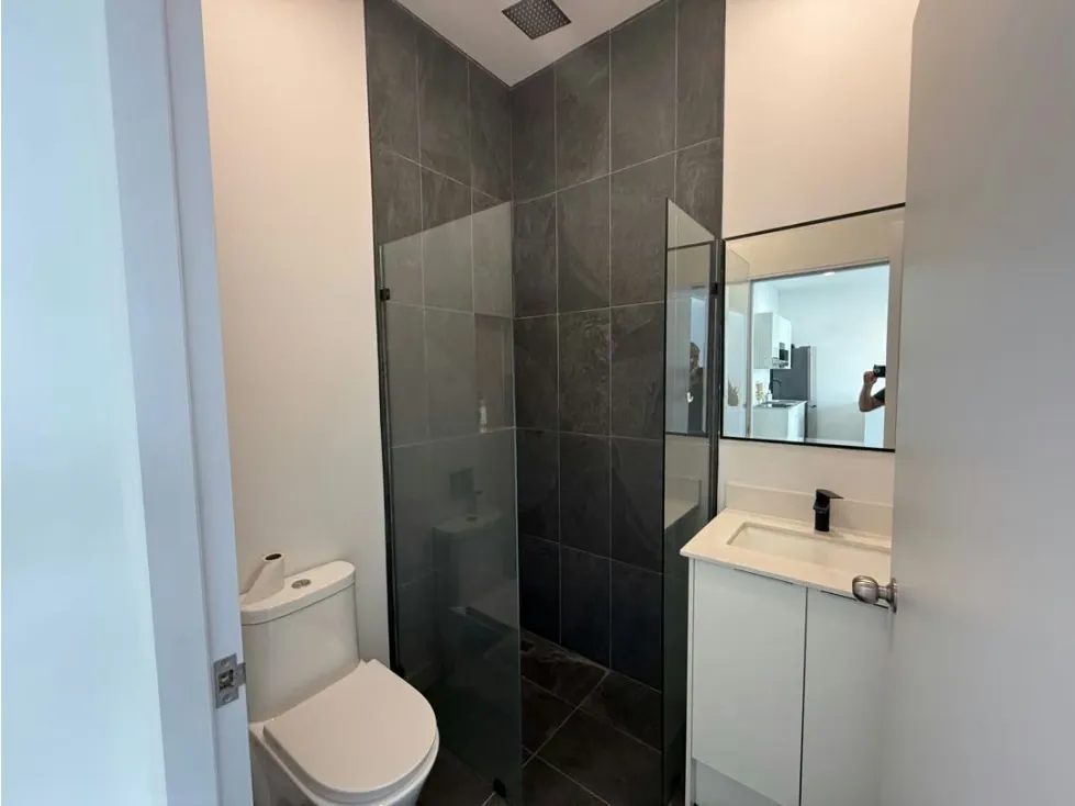 Ubicado en Rohrmoser, una de las zonas residenciales más exclusivas y cotizadas del Gran Área Metropolitana, este moderno apartamento en el condominio Sky Garden se encuentra en el ..., photo 2