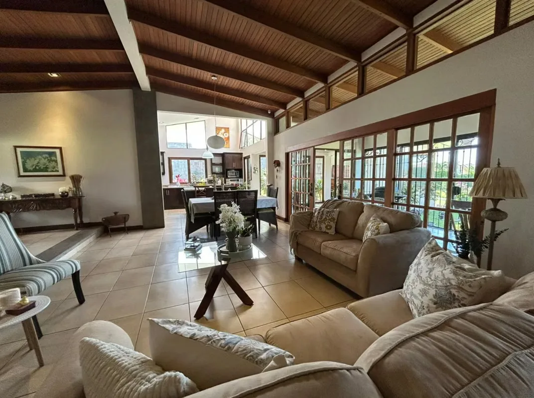 Single-story house for sale in Residencial, Piedades de Santa Ana