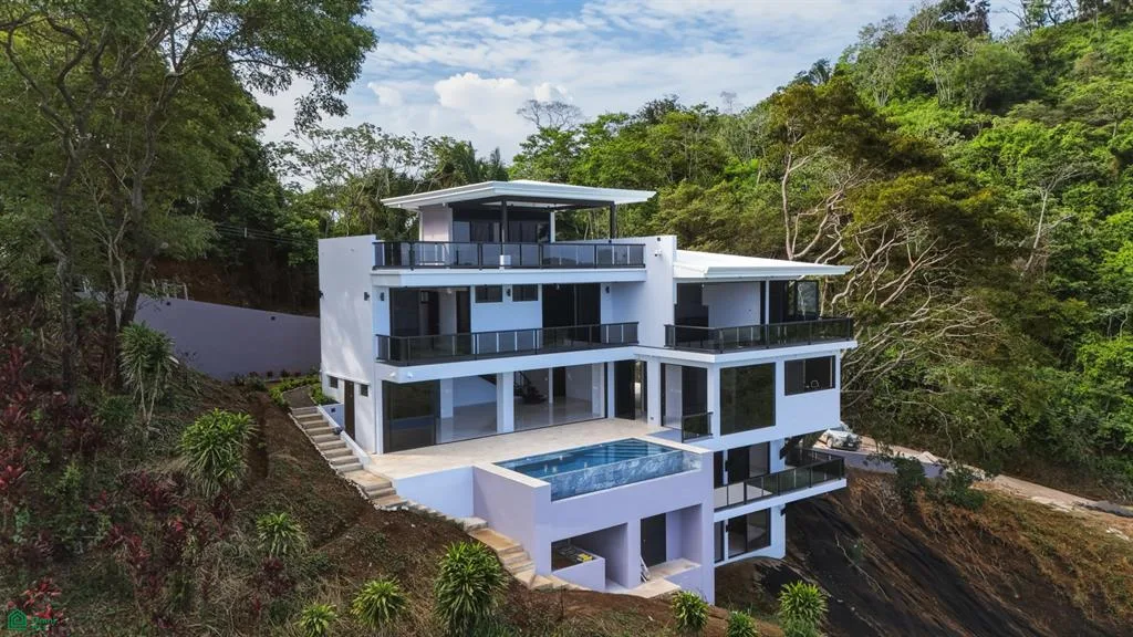 Casa El Pacifico Zapotal Guanacaste