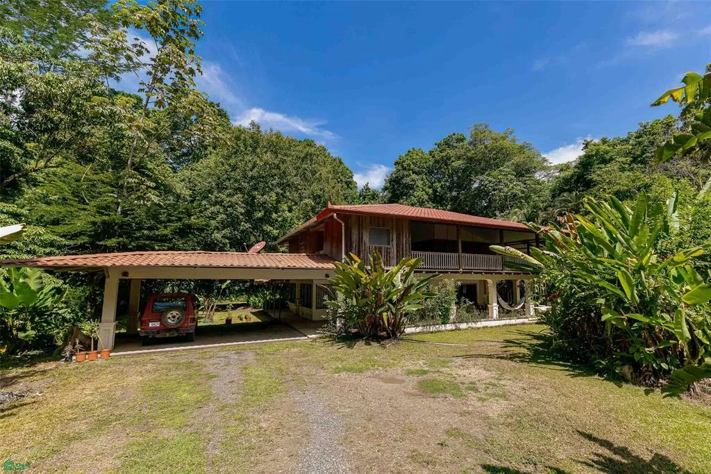 Riverfront Investment Estate Quepos Puntarenas
