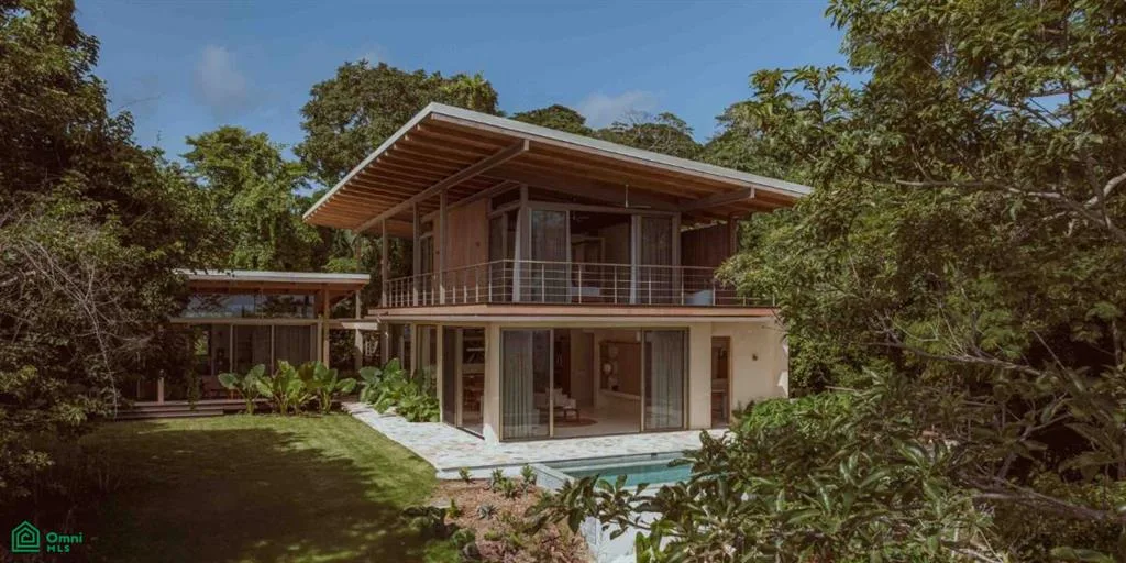 Designer Home With Ocean And Mountain Views Puntarenas
