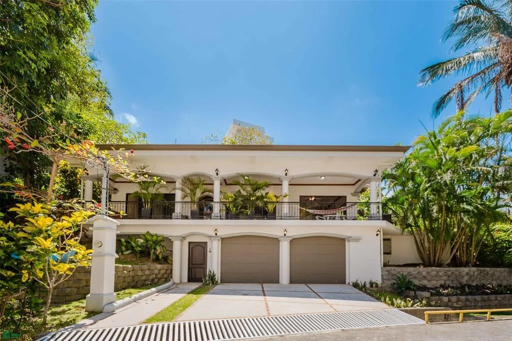 Beachside Gated Community Home Trcoles Puntarenas