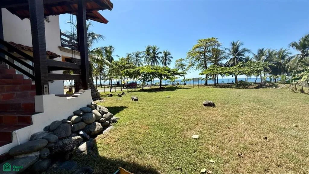 Playa Hermosa Puntarenas
