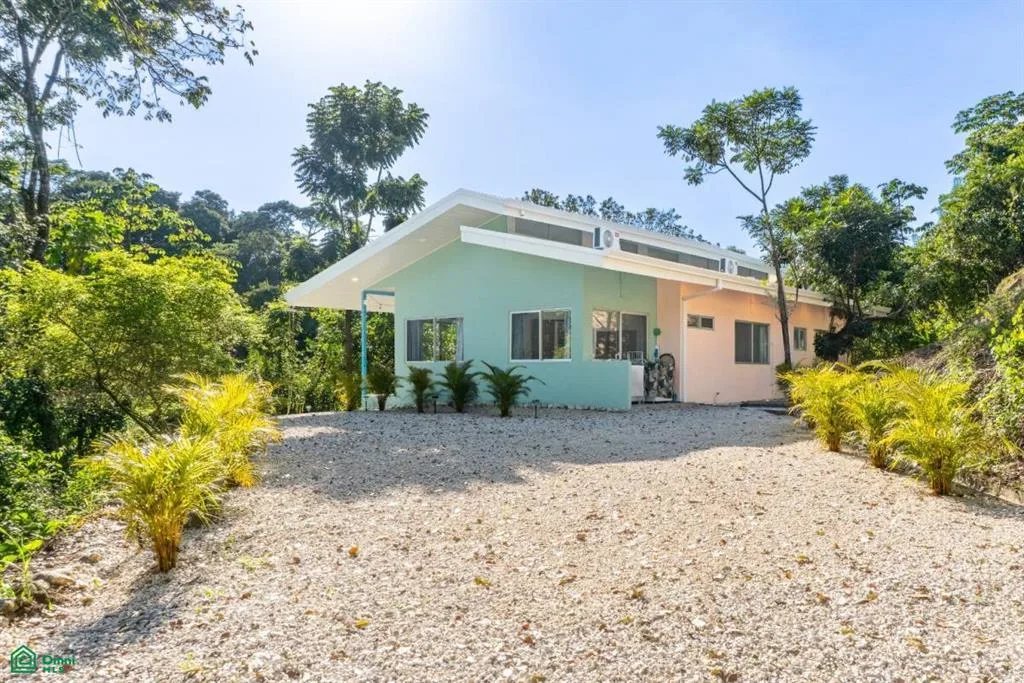 Casa Colores Samara Guanacaste