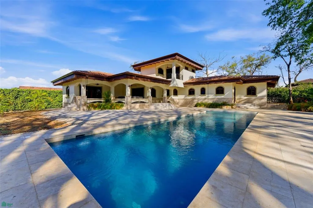 Brand New Luxury Home Tamarindo Guanacaste