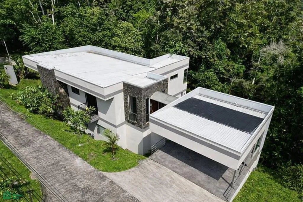 100 Rainbow Bay Is A Gated Residential Community And D Tilarn Guanacaste