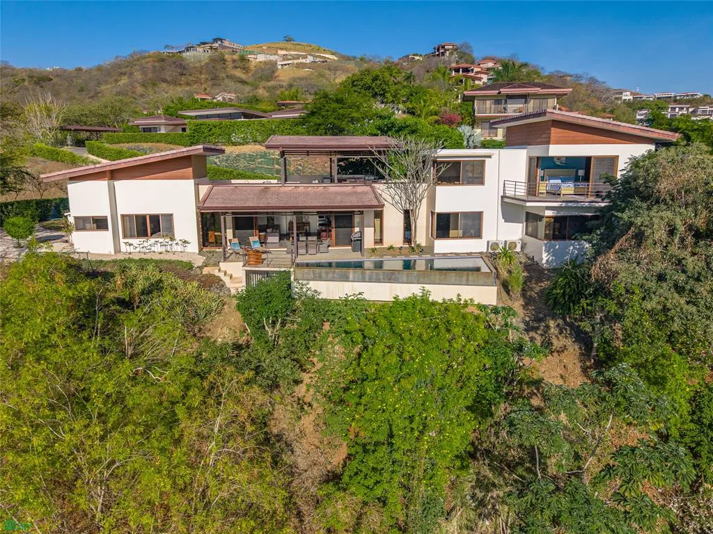 Villareal Tamarindo Guanacaste