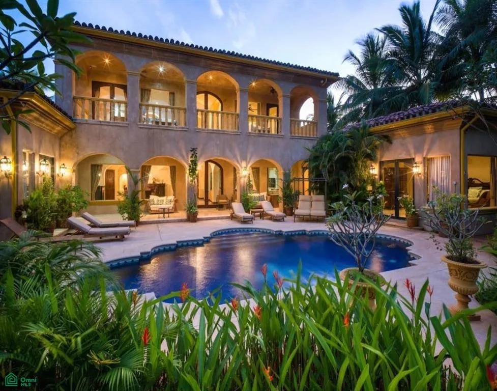 Villa Tuscana Tamarindo Guanacaste