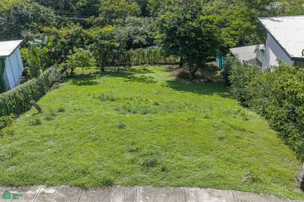 Tamarindo Park   Lot  9 Tamarindo Guanacaste