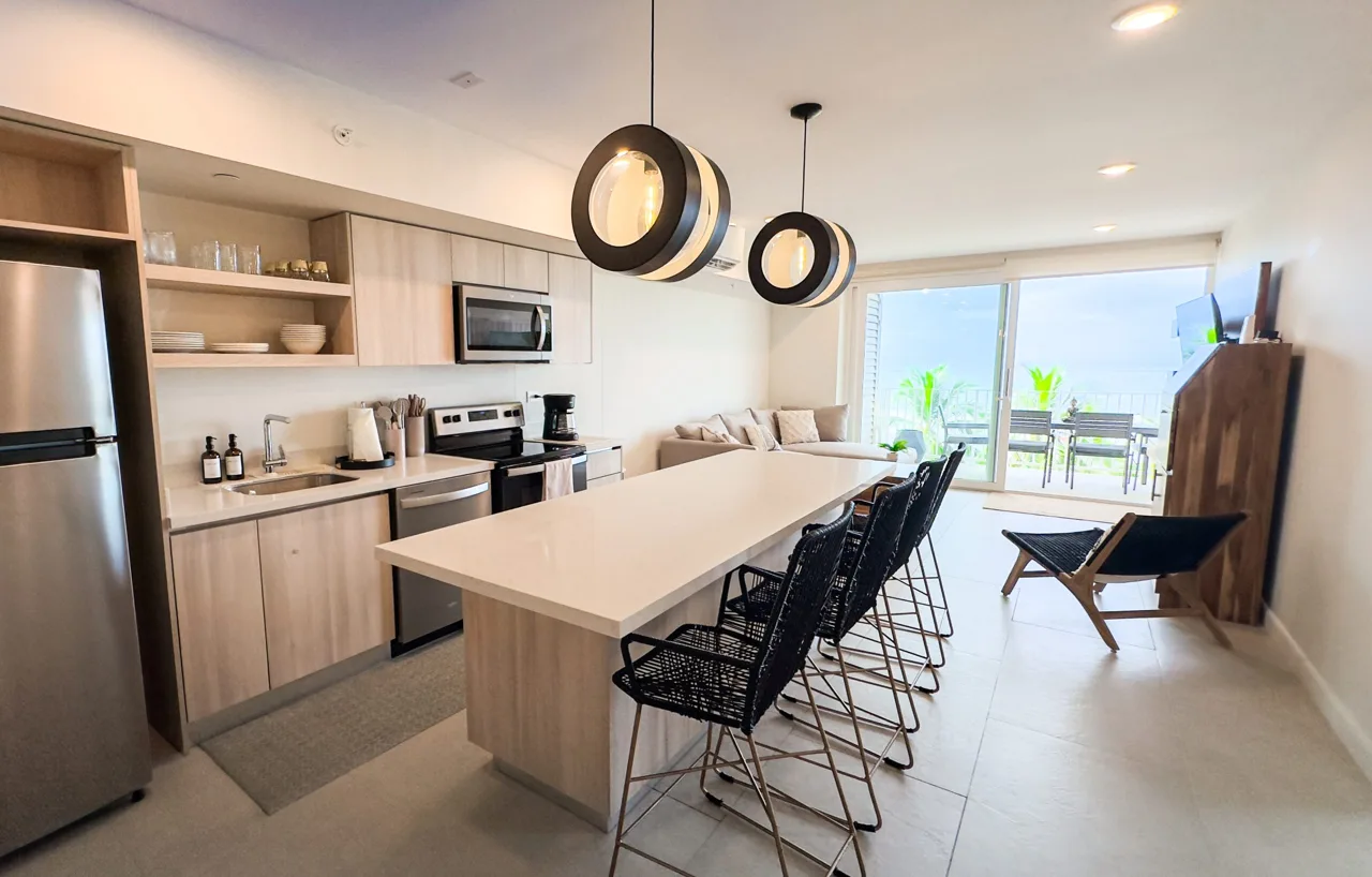 Direct Ocean Facing Condo – The Pacific Point – Playa Jaco, Costa Rica
