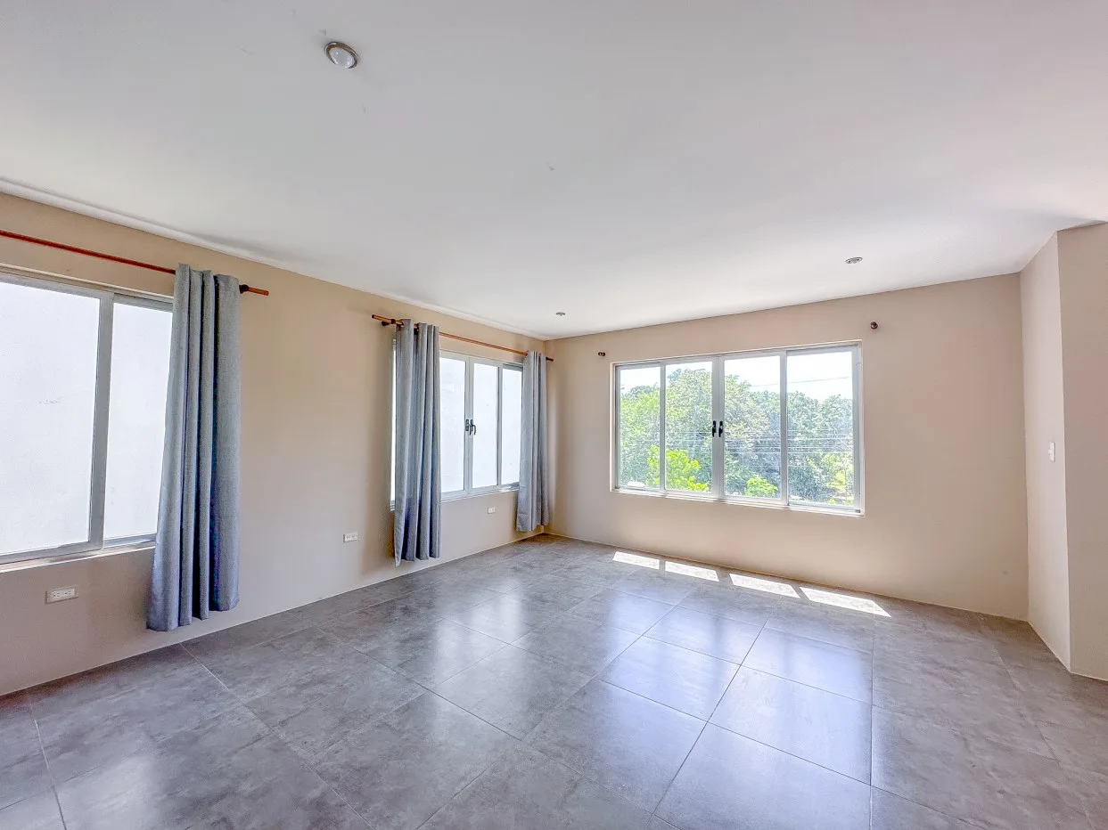 PRICE REDUCED- FOR SALE-House with dream view in Rodeo de Ciudad Colon, an investment opportunity. — photo 2