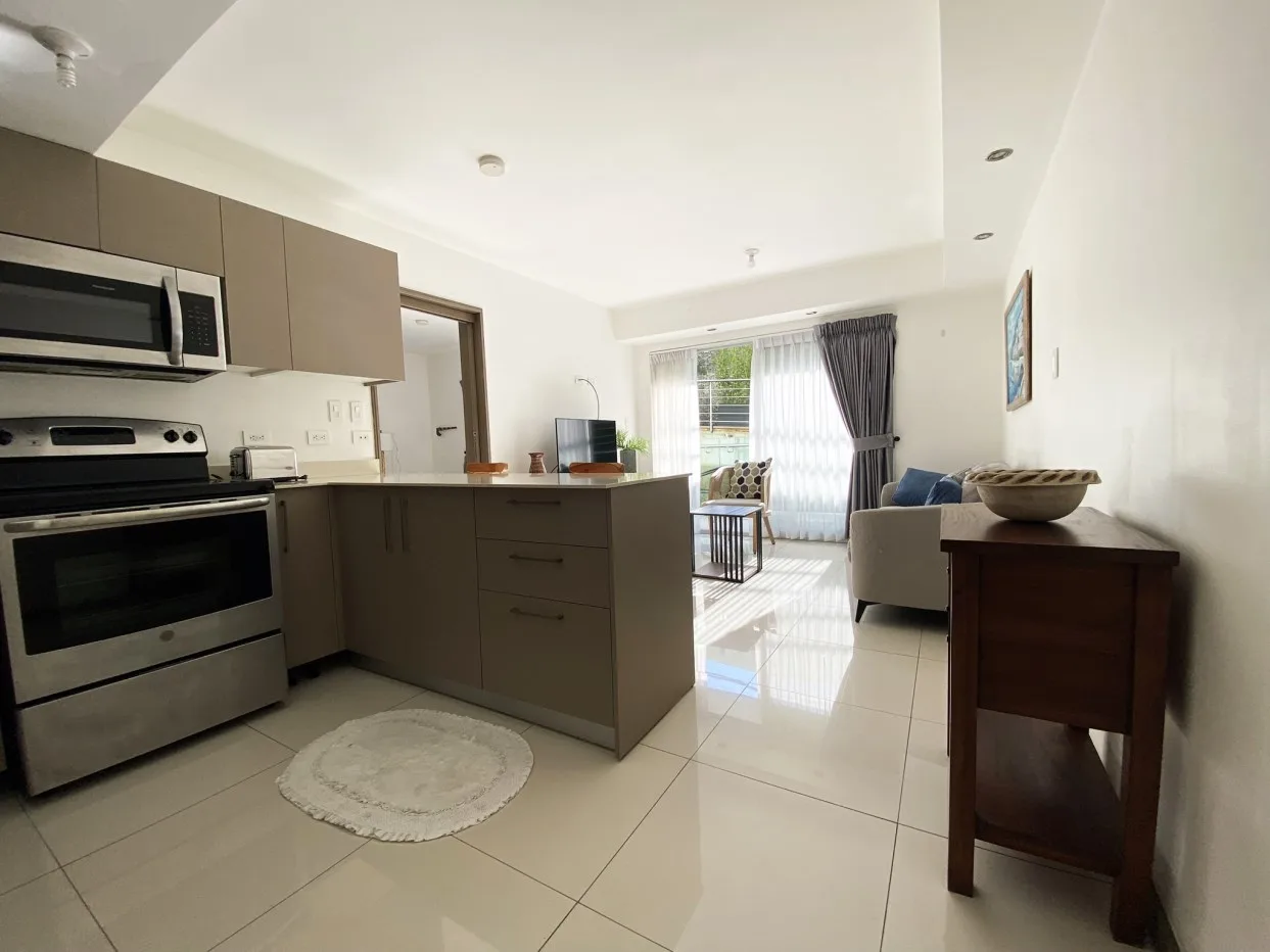 INVESTMENT OPPORTUNITY! Centrally Located Apartment in Rhormoser — photo 4