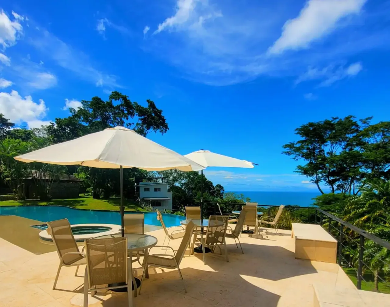 3-Bedroom Ground-Floor Condo in Nativa Resort