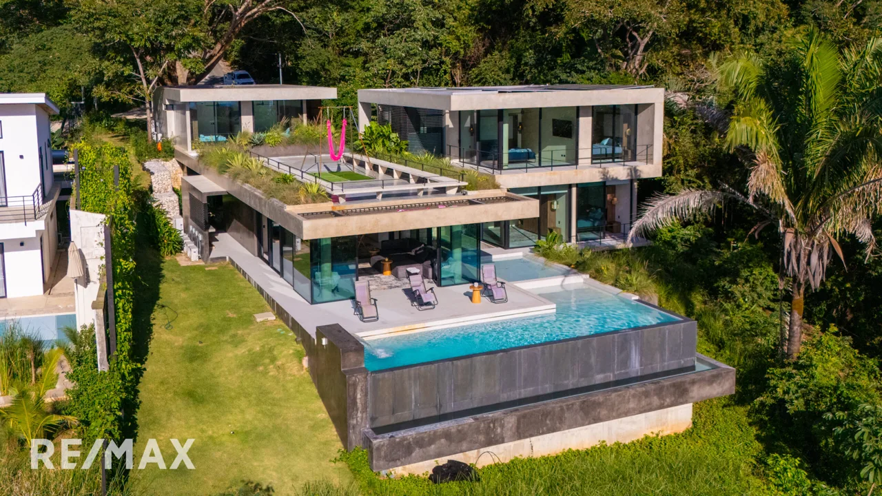 Portal de Mística -A Private Luxury Sanctuary in Nosara Estates