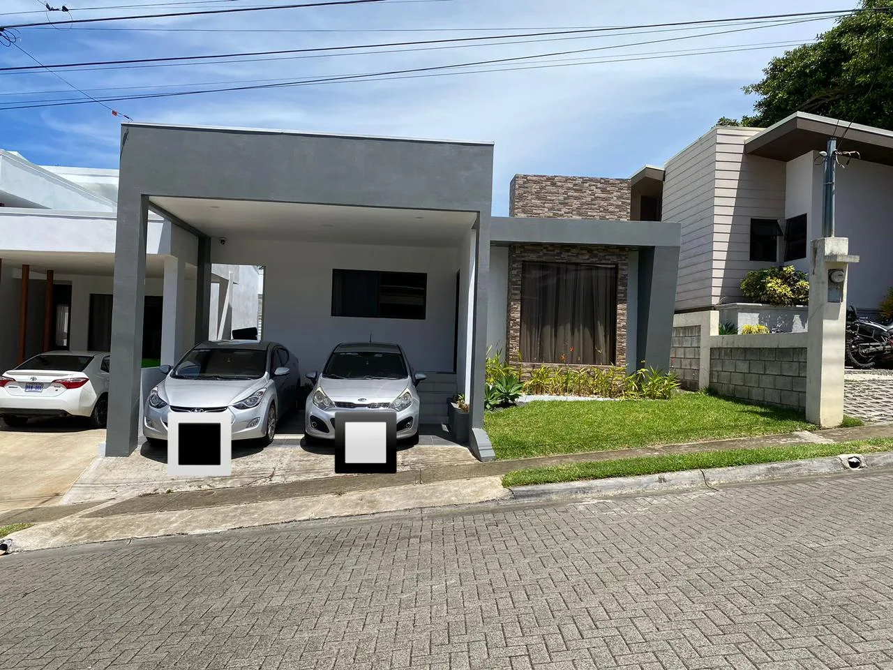 House on One Level close to the airport, Alajuela