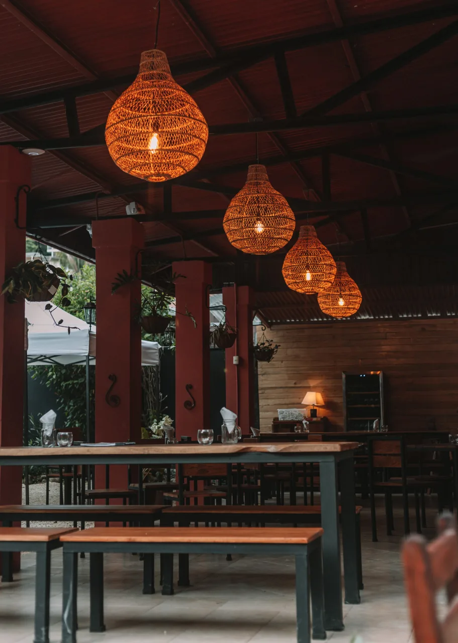 Turnkey Restaurant to Sell- Good Opportunity in the main Street in Santa Teresa.