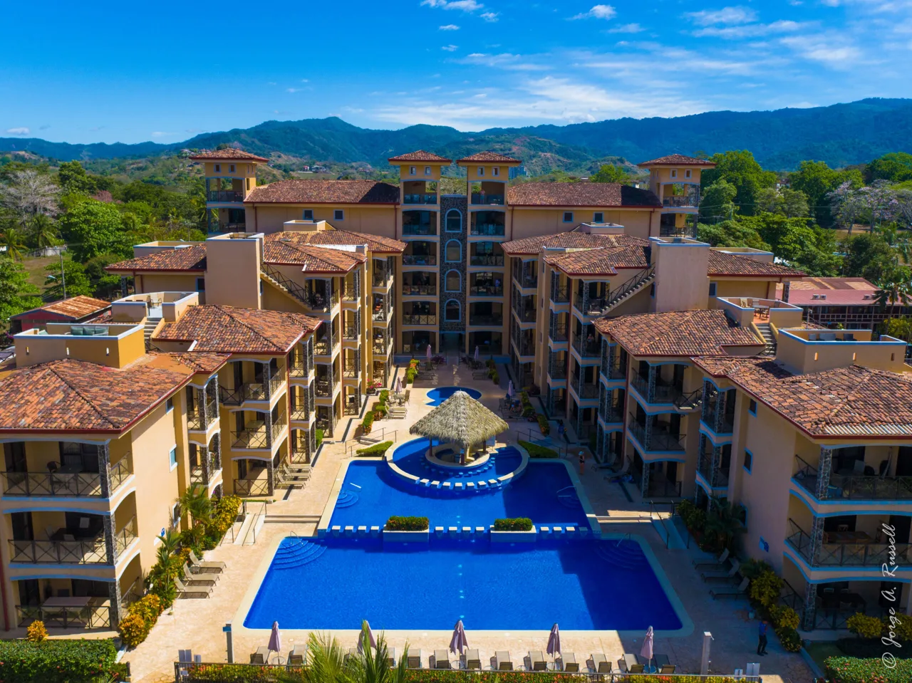 Jaco Beachfront 3-Bedrooms Condo