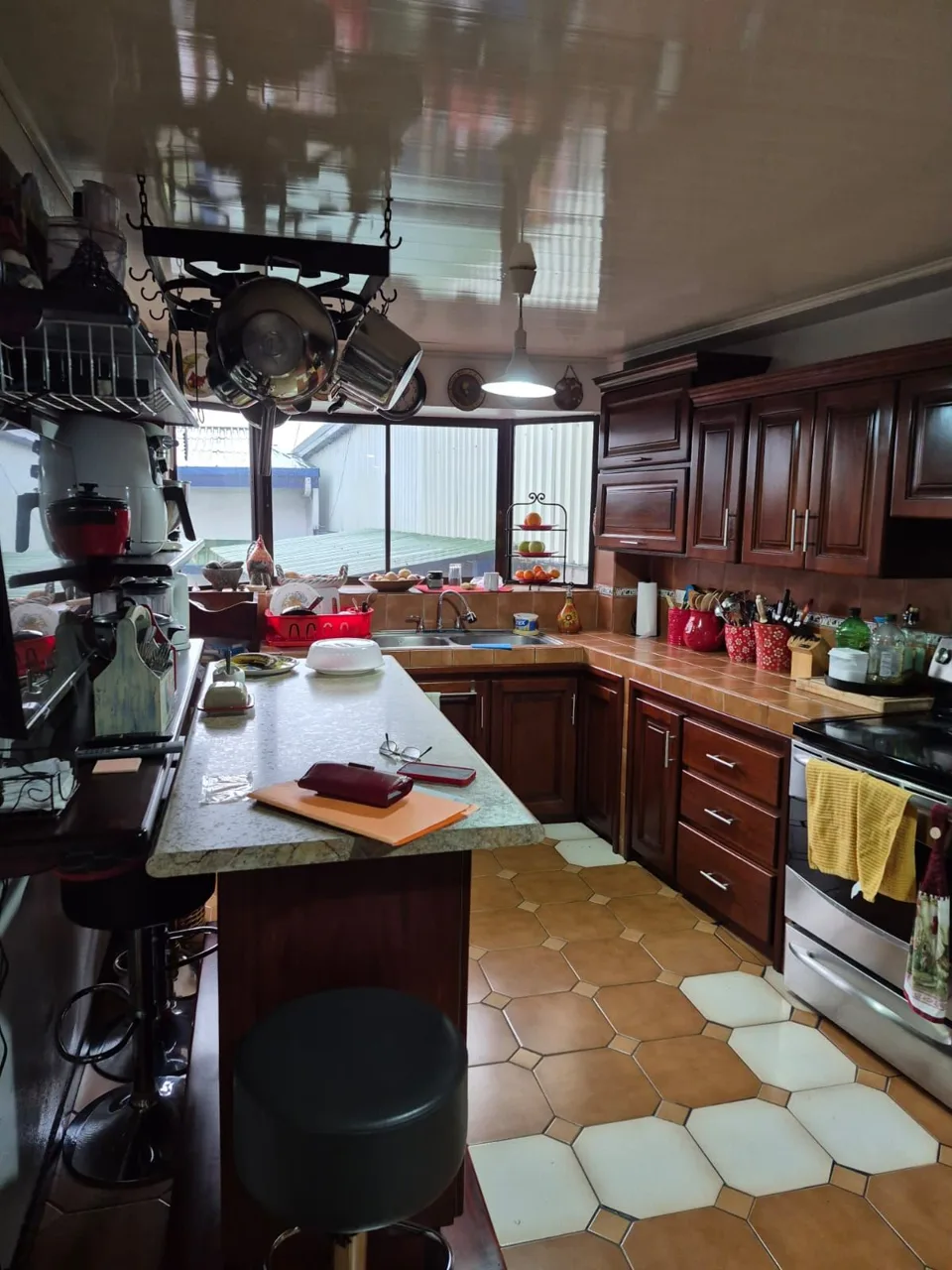 House with Apartments for Sale in San Pedro Los Yoses – Ideal for Rental Income — photo 5