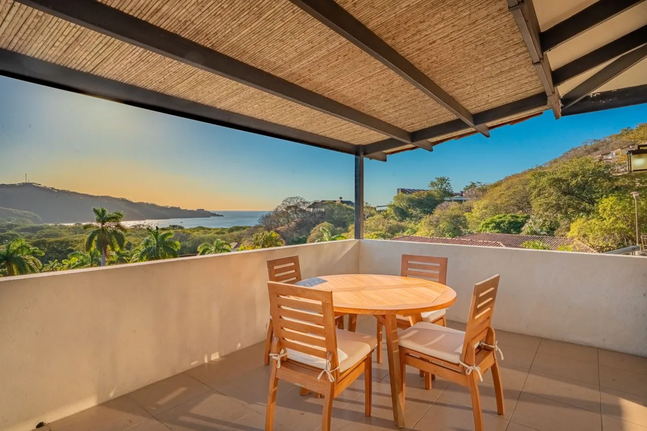 Villa Sol 54-2 Luxurious Ocean View Condo