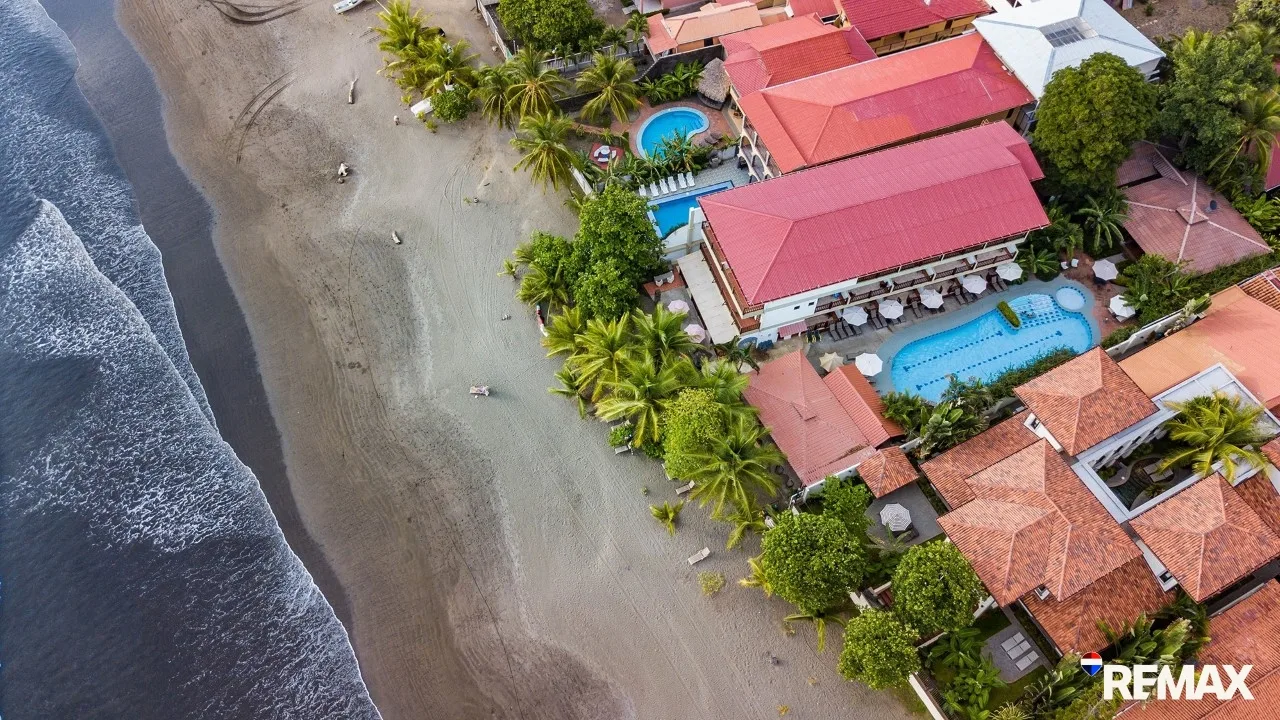 Oceanfront Hotel Jaco