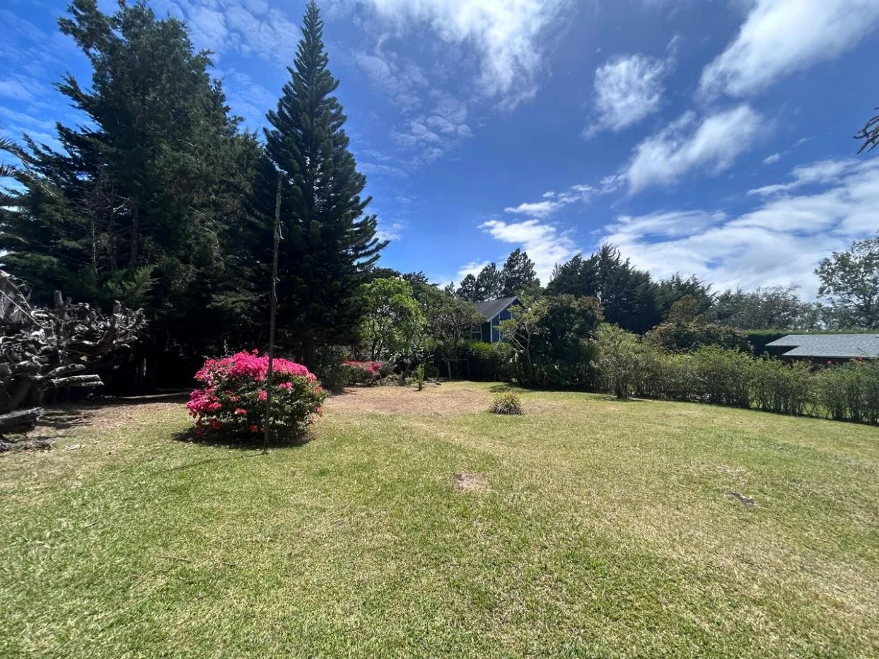 Beautiful Lot in San Rafael de Heredia with Cool Mountain Weather