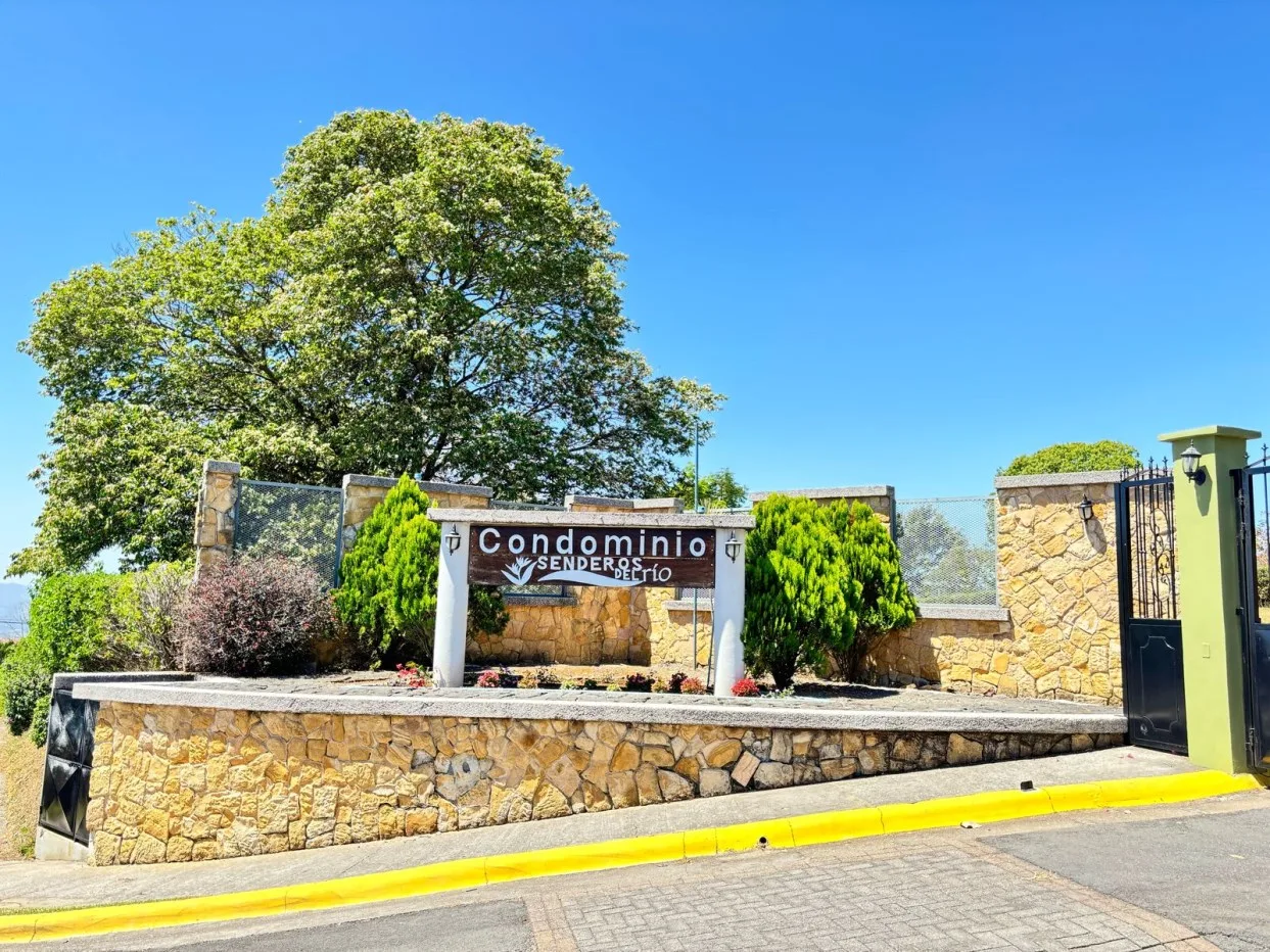 Condominio Senderos del rio, San Roque, Grecia, Alajuela. Costa Rica