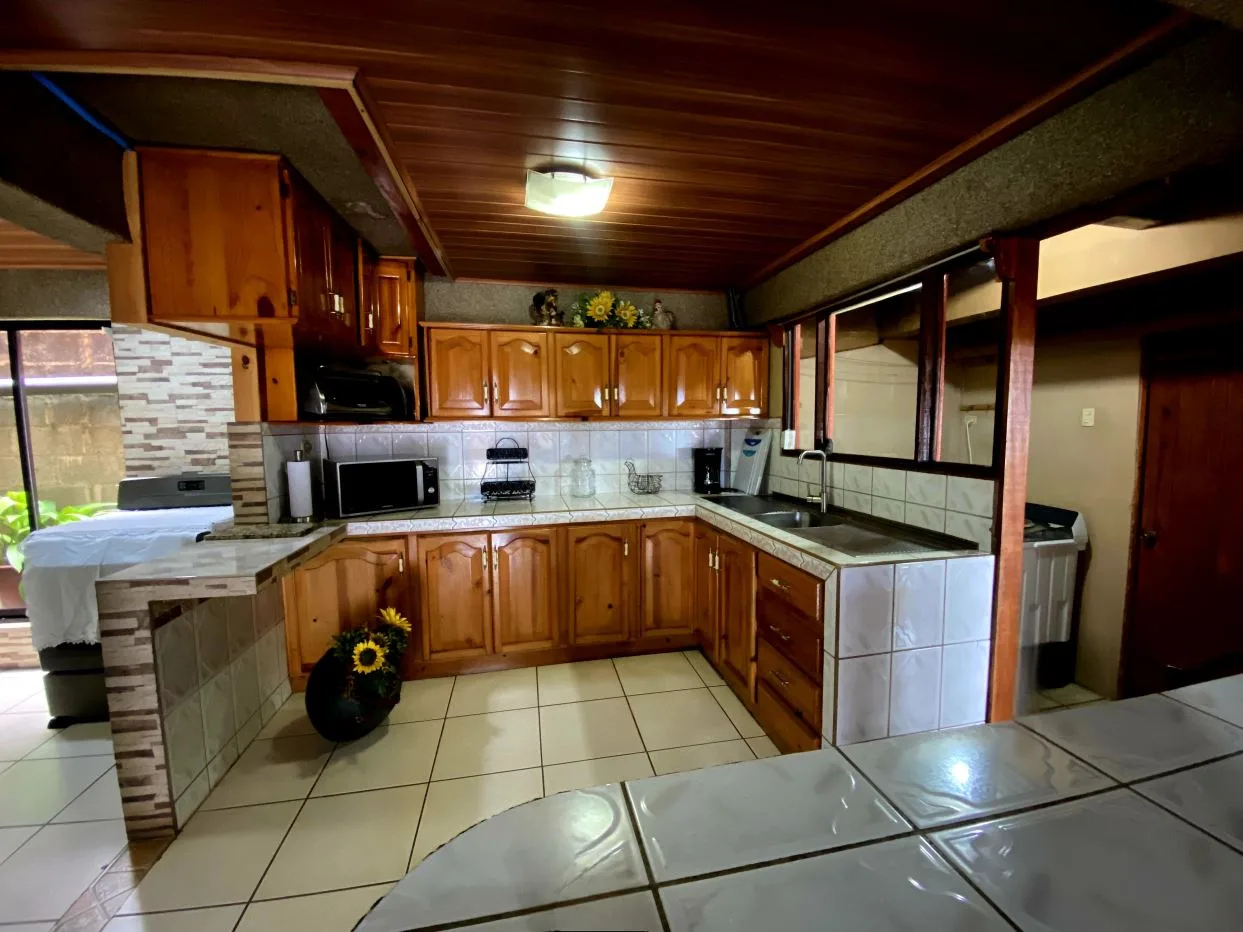 Beautiful House For Sale In The Middle Of Perez Zeledon — photo 5