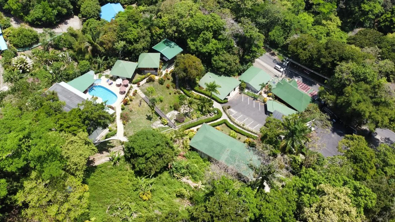 Tabulia Tree Hotel &amp; Villas – Eco Resort Near Manuel Antonio Park