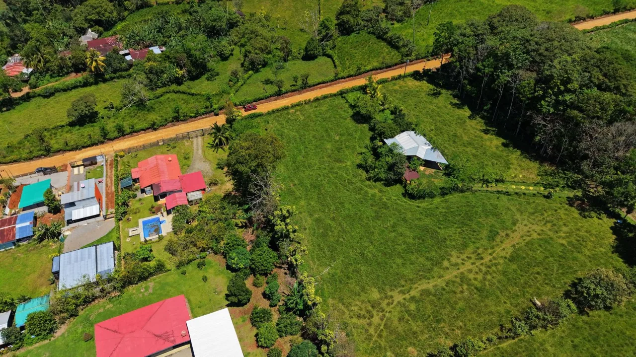 Beautiful Flat Land for sale with Easy Access good privacy and high potential — photo 5