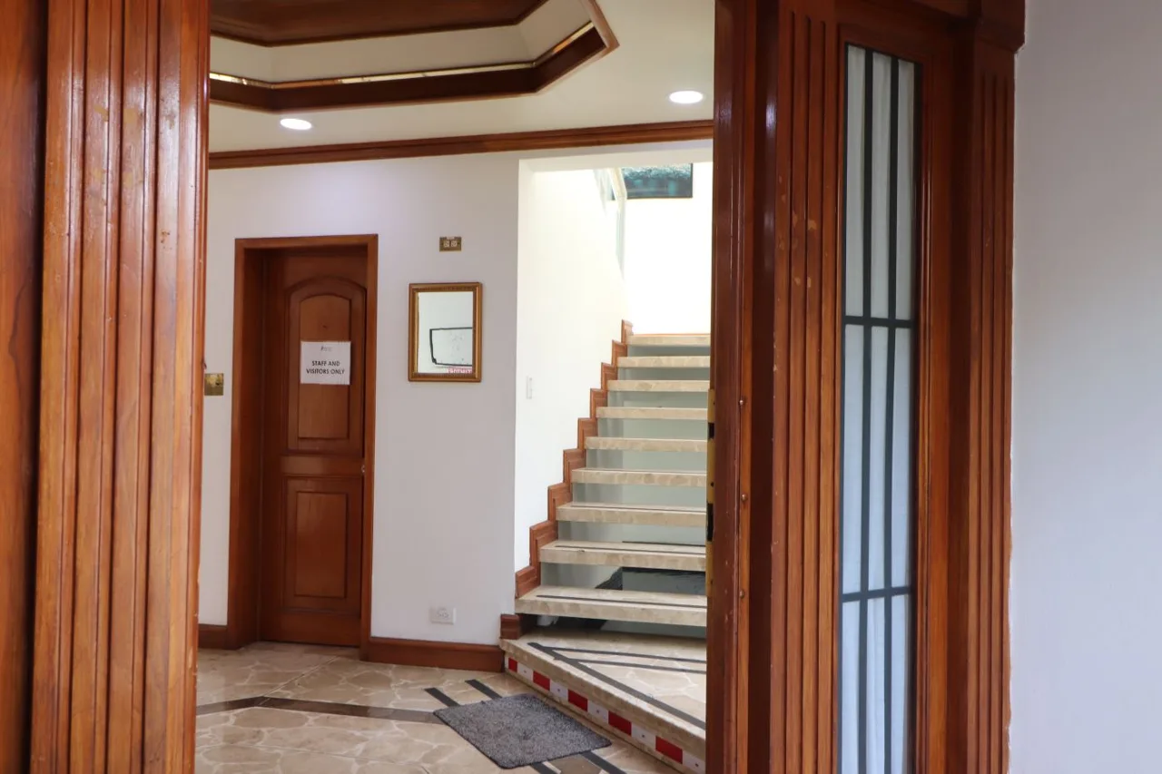 Unique Opportunity in La Sabana: Ideal Property for Clinic, Development, or Business Center