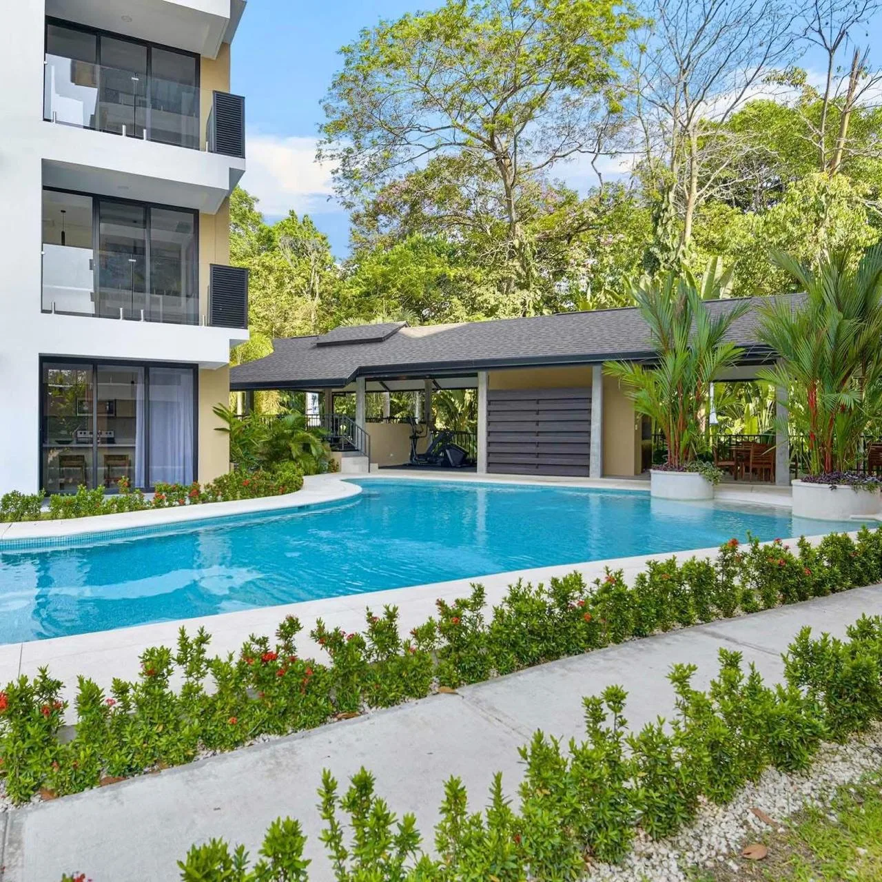 Walk to Beach Jaco Beach Condo — photo 3