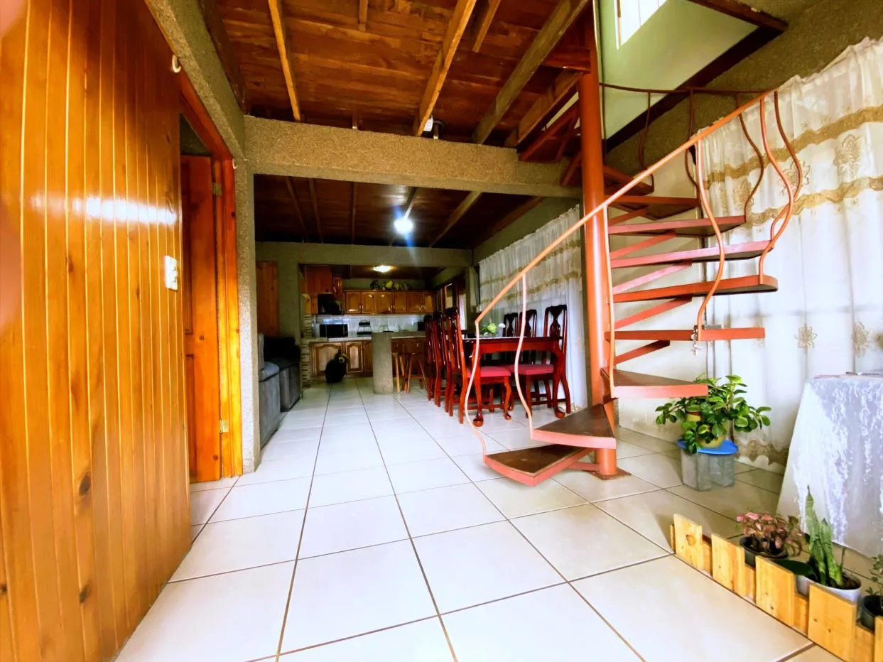 Big House For Sale In The Heart Of Perez Zeledon