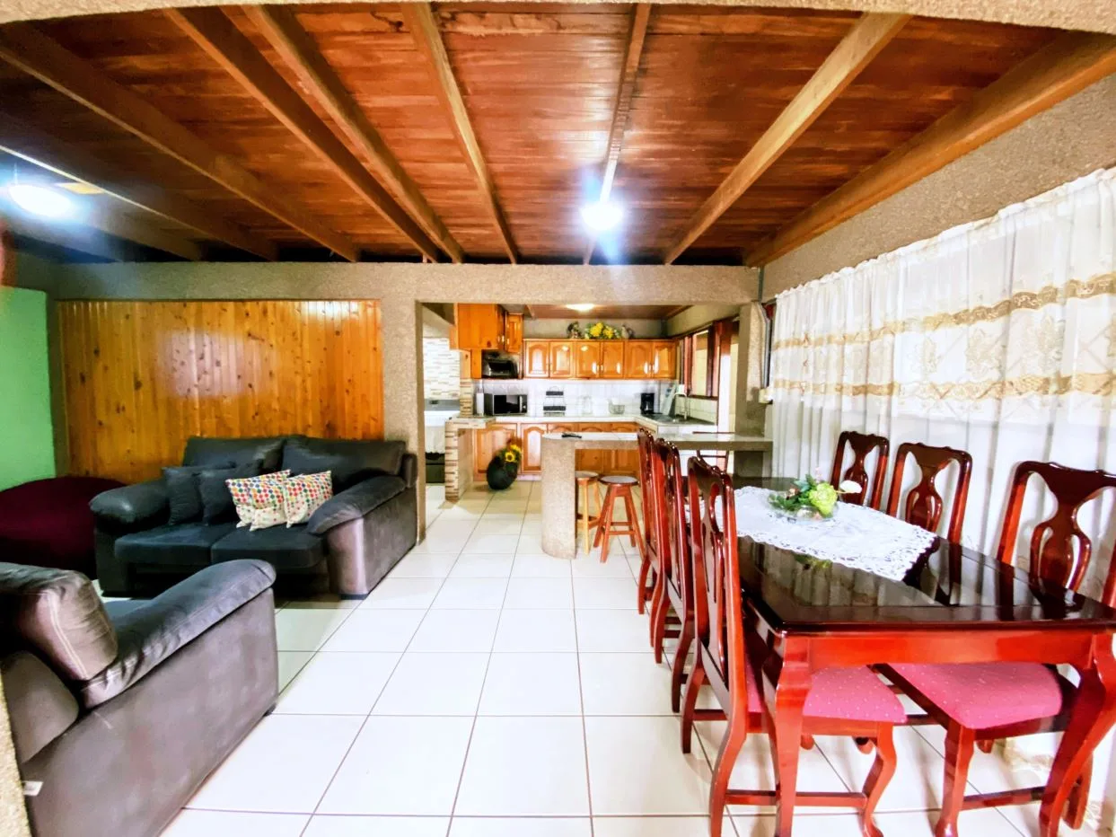 Big House For Sale In The Heart Of Perez Zeledon — photo 2