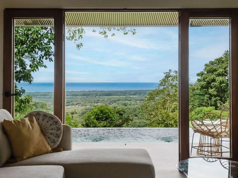 Casa Tucan - Stunning Contemporary Mountain Villa with Ocean Views near Manuel Antonio