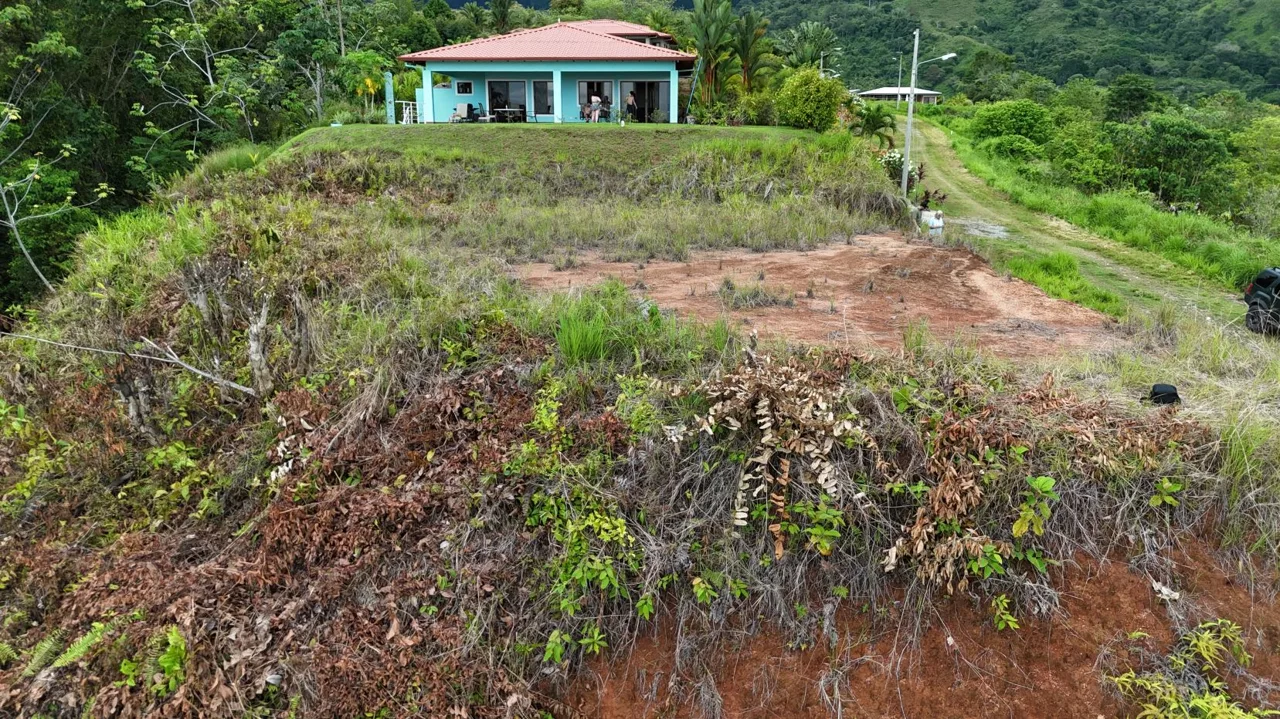 Lot in Chontales with Ocean Views in a Serene and Community-Oriented Environment.
