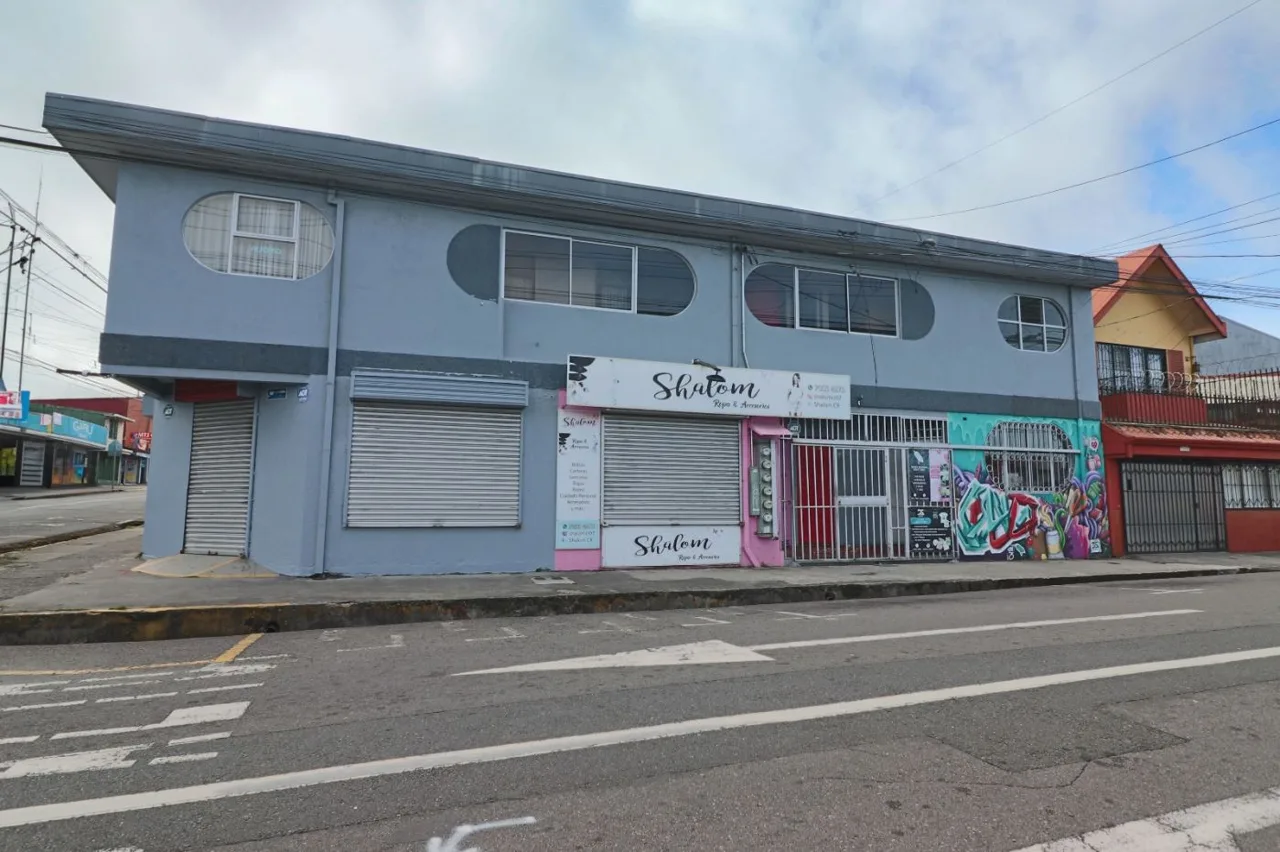 FOR SALE – Buildings in San Isidro de Coronado for Investment — photo 2