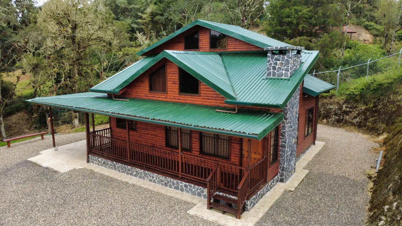 Country House Villa in Damitas, Cartago