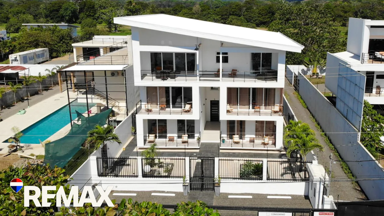 Titled Beachfront Luxury Apartment Building | Hermosa Beach Jaco